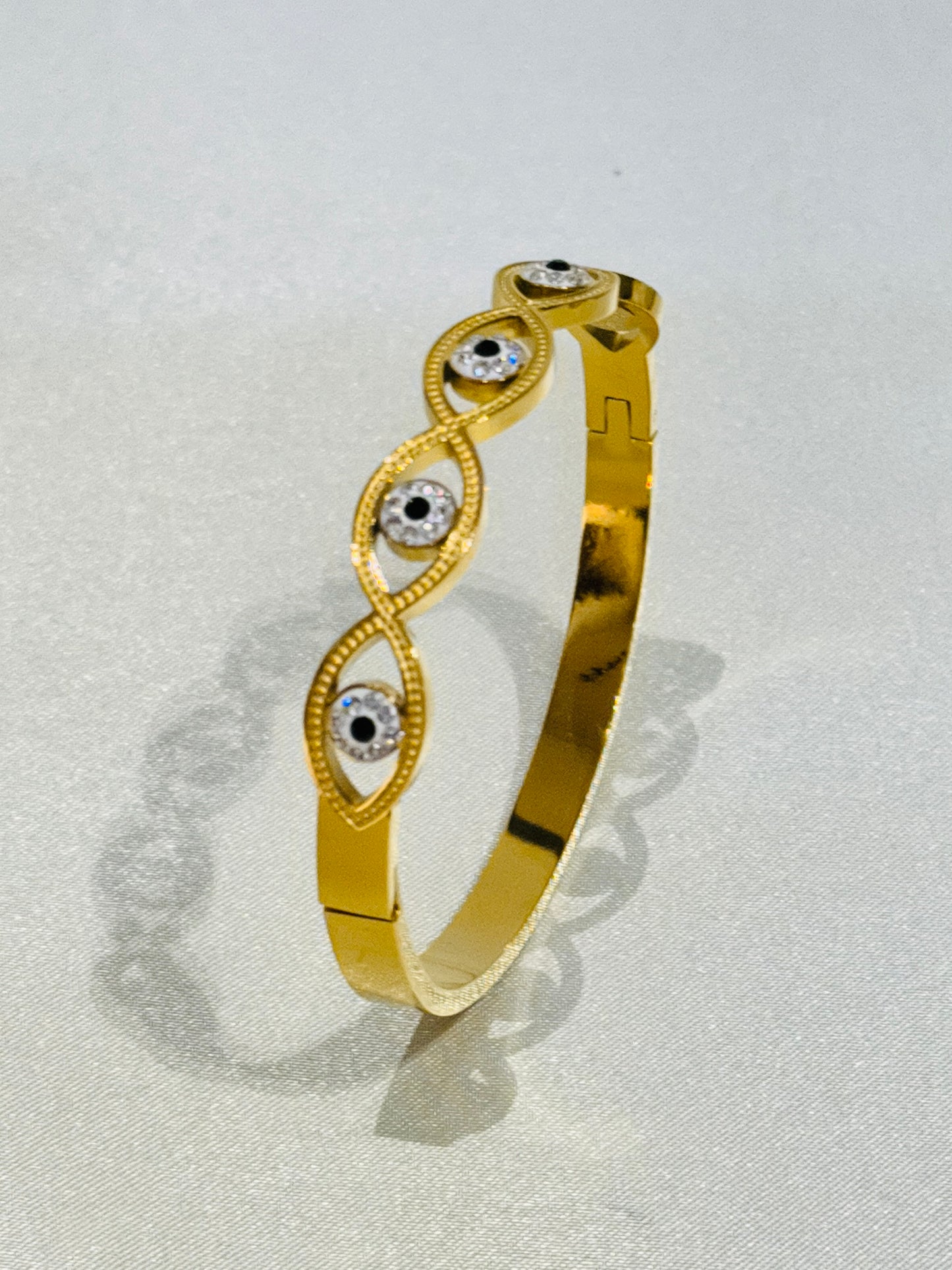 EVIL EYE 18K GOLD PLATED ANTI TARNISH BRACELET