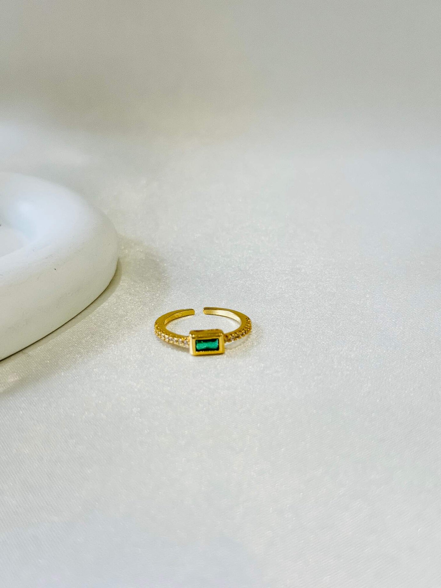 EMERALD 18K GOLD PLATED ANTI TARNISH ADJUSTABLE RING