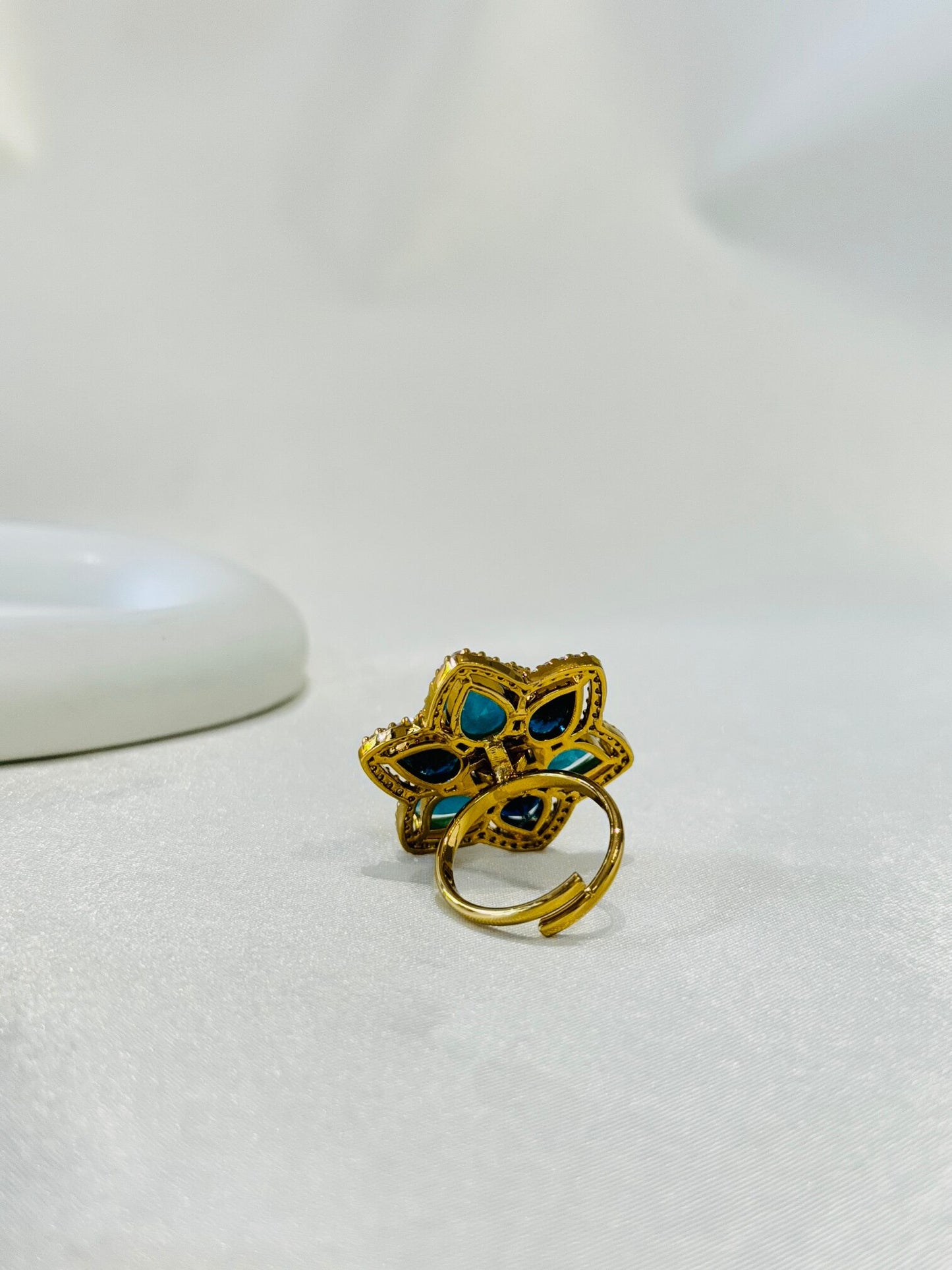 ANTIQUE GOLD PLATED ADJUSTABLE COCKTAIL RING