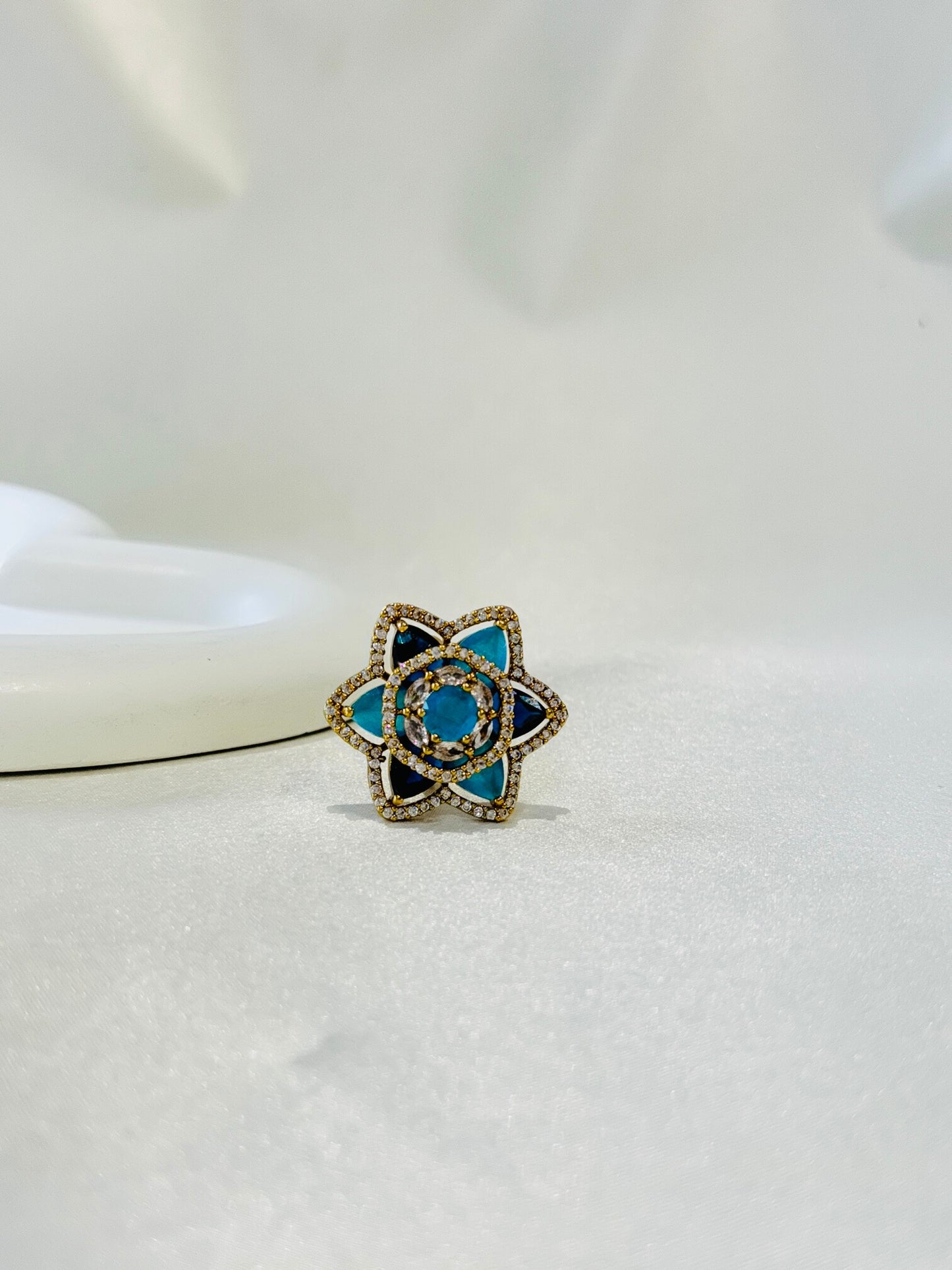 ANTIQUE GOLD PLATED ADJUSTABLE COCKTAIL RING