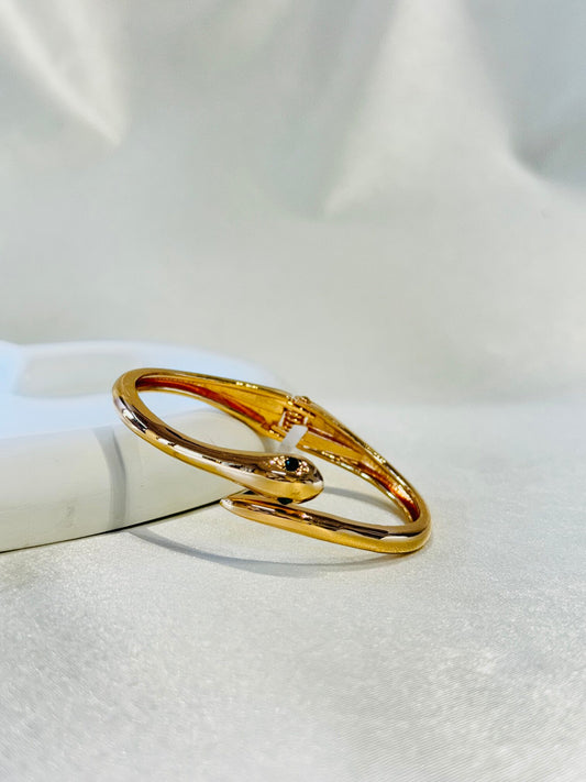 18K GOLD PLATED ANTI TARNISH SNAKE BRACELET