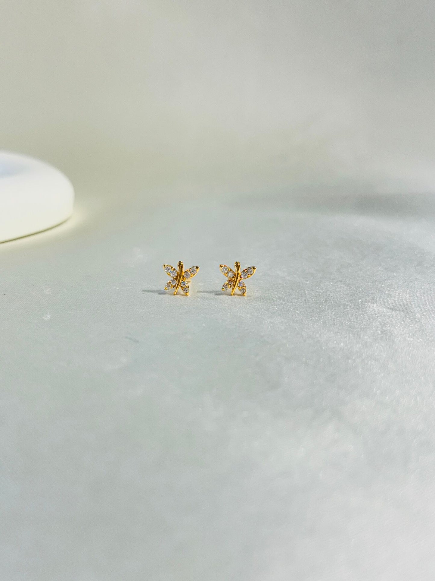 MICRO GOLD PLATED STUDS