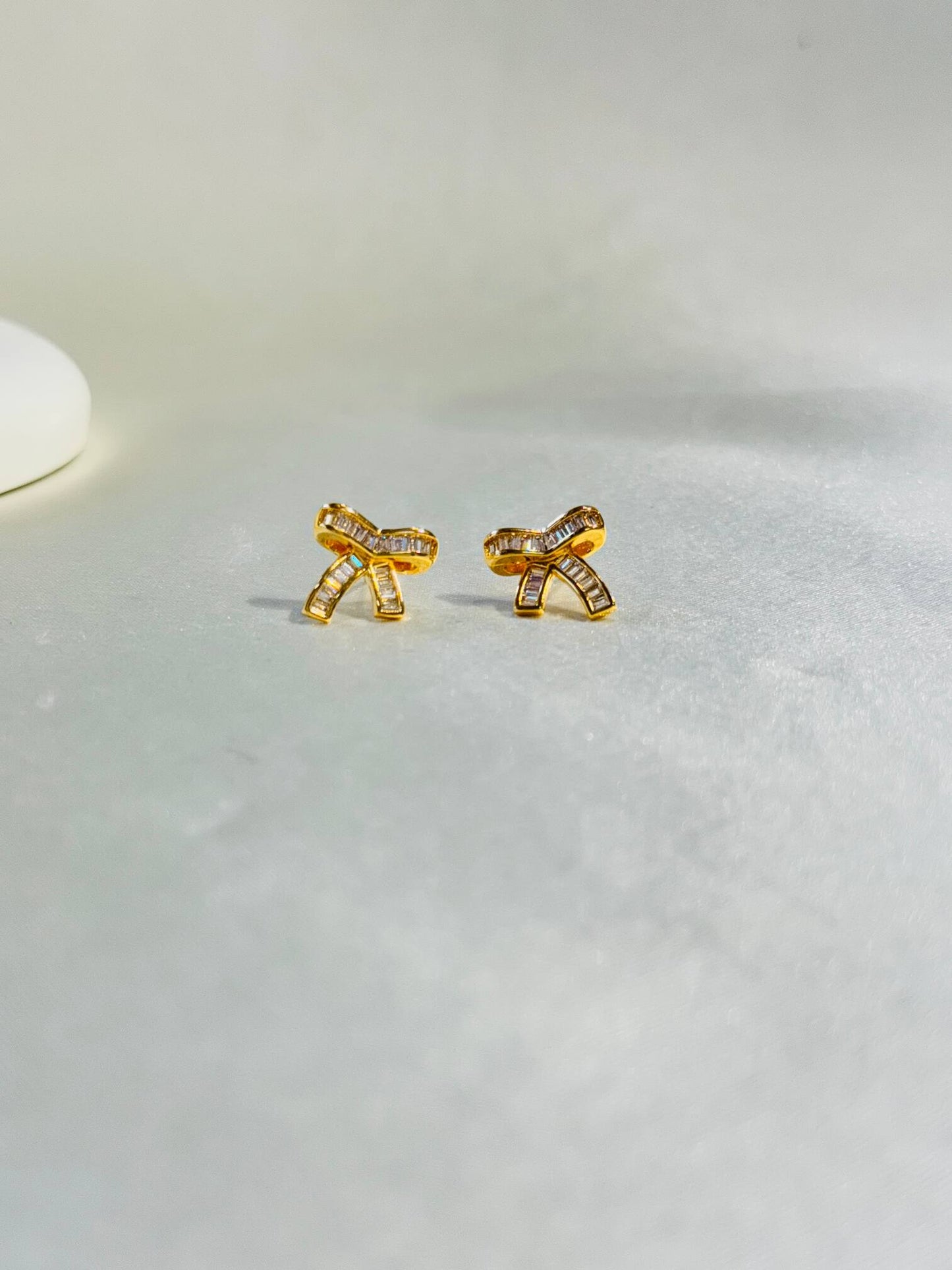 MICRO GOLD PLATED STUDS