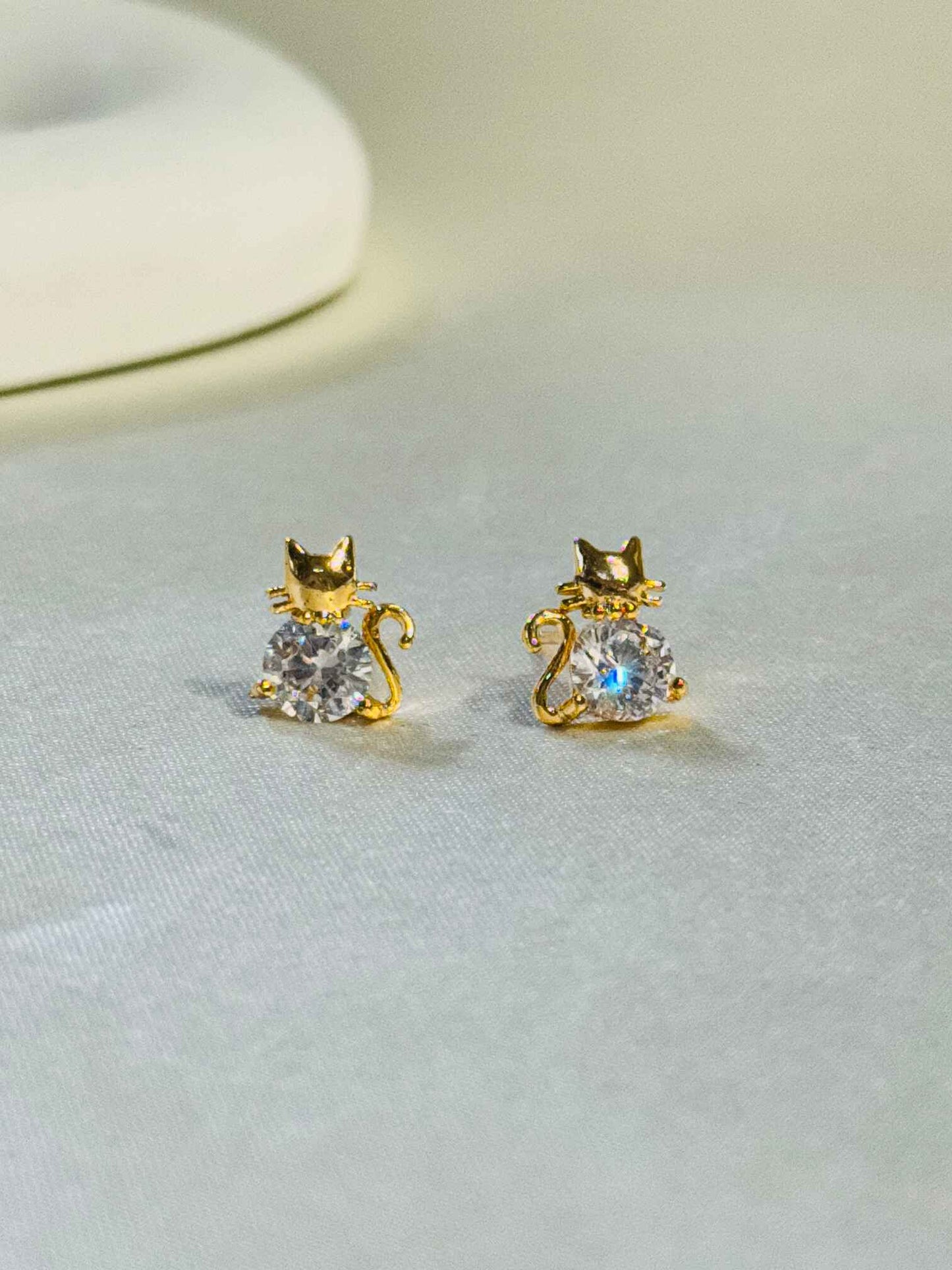 MICRO GOLD PLATED STUDS