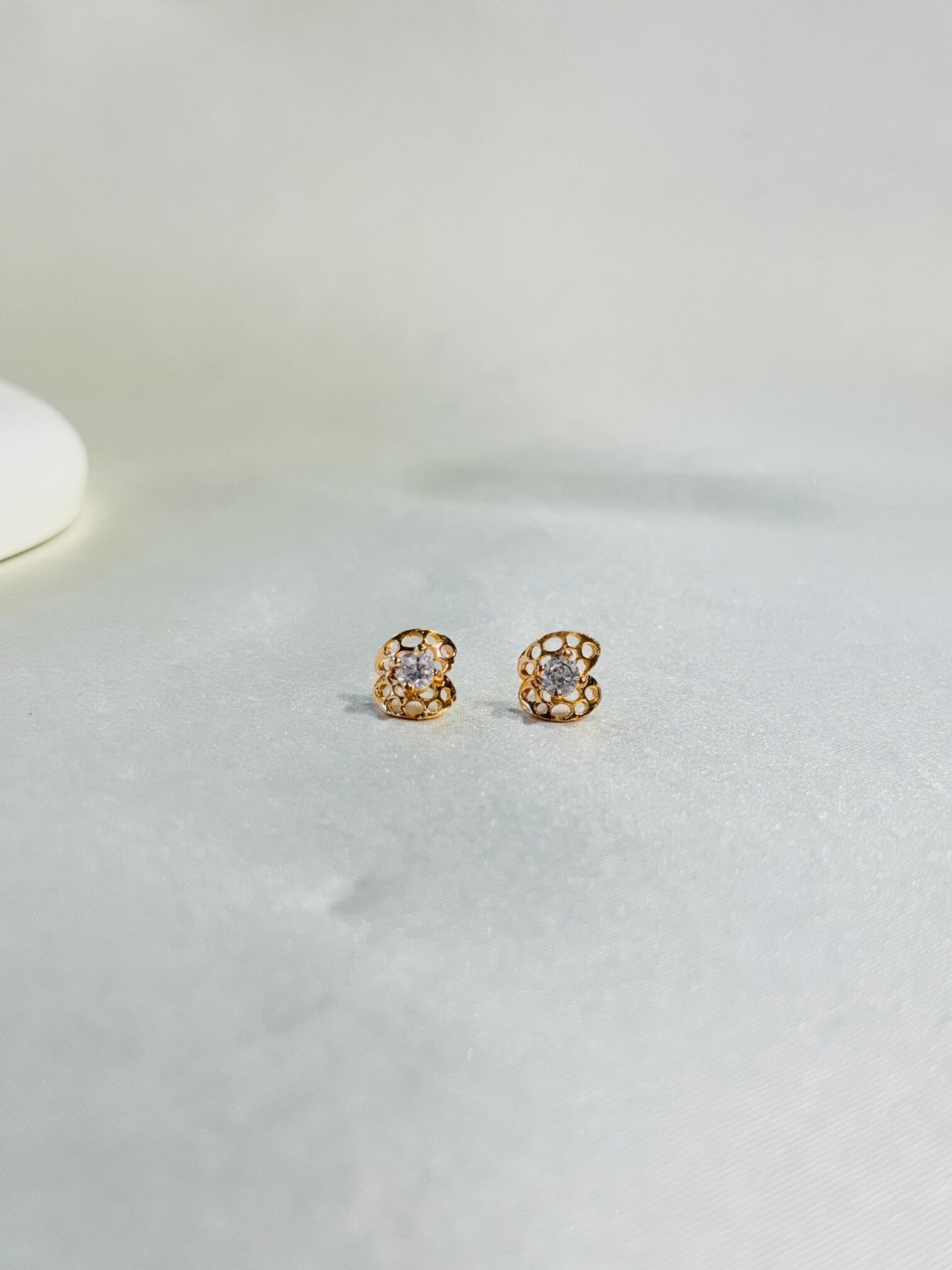 MICRO GOLD PLATED STUDS