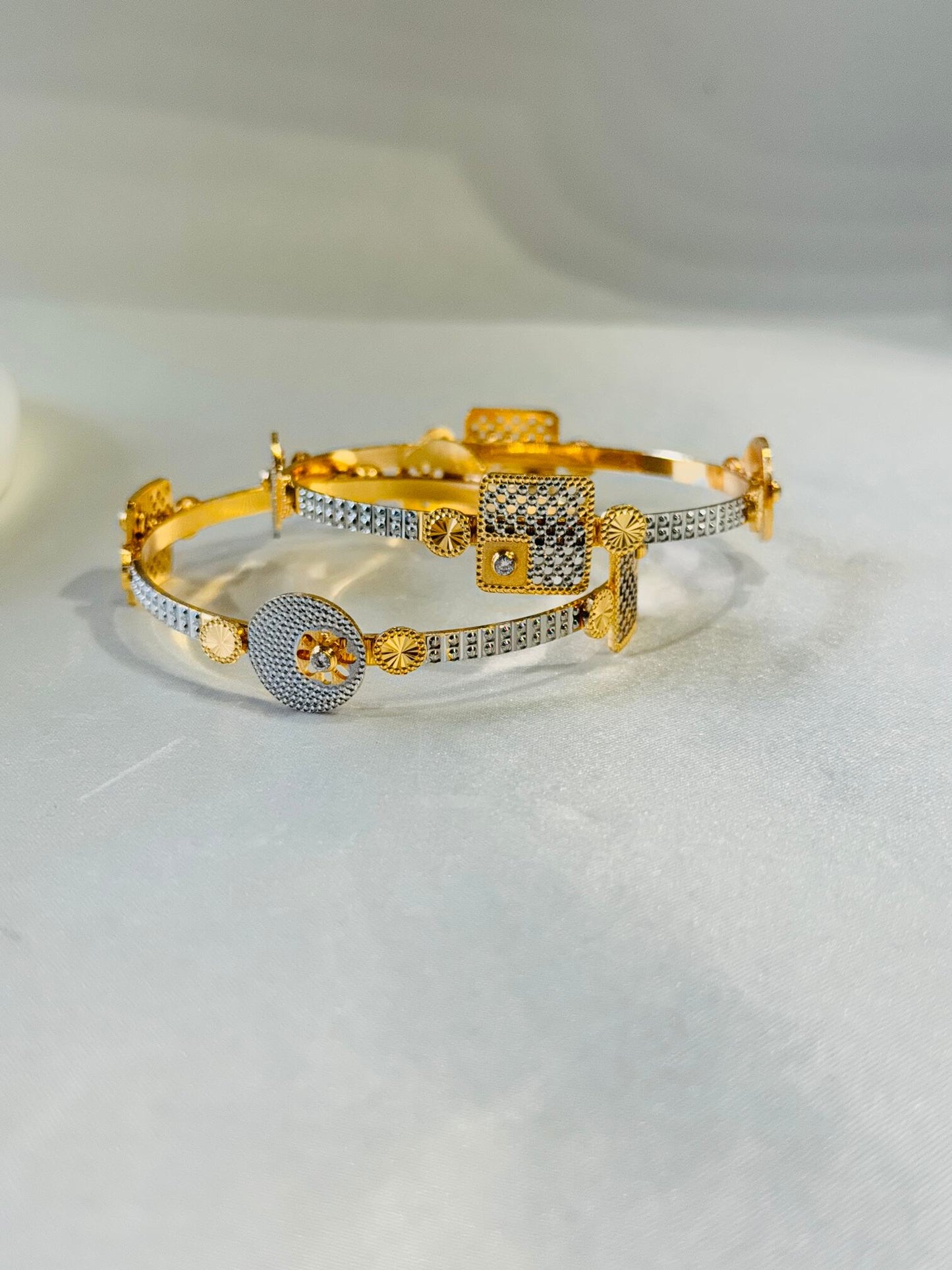 MICRO GOLD PLATED BANGLES