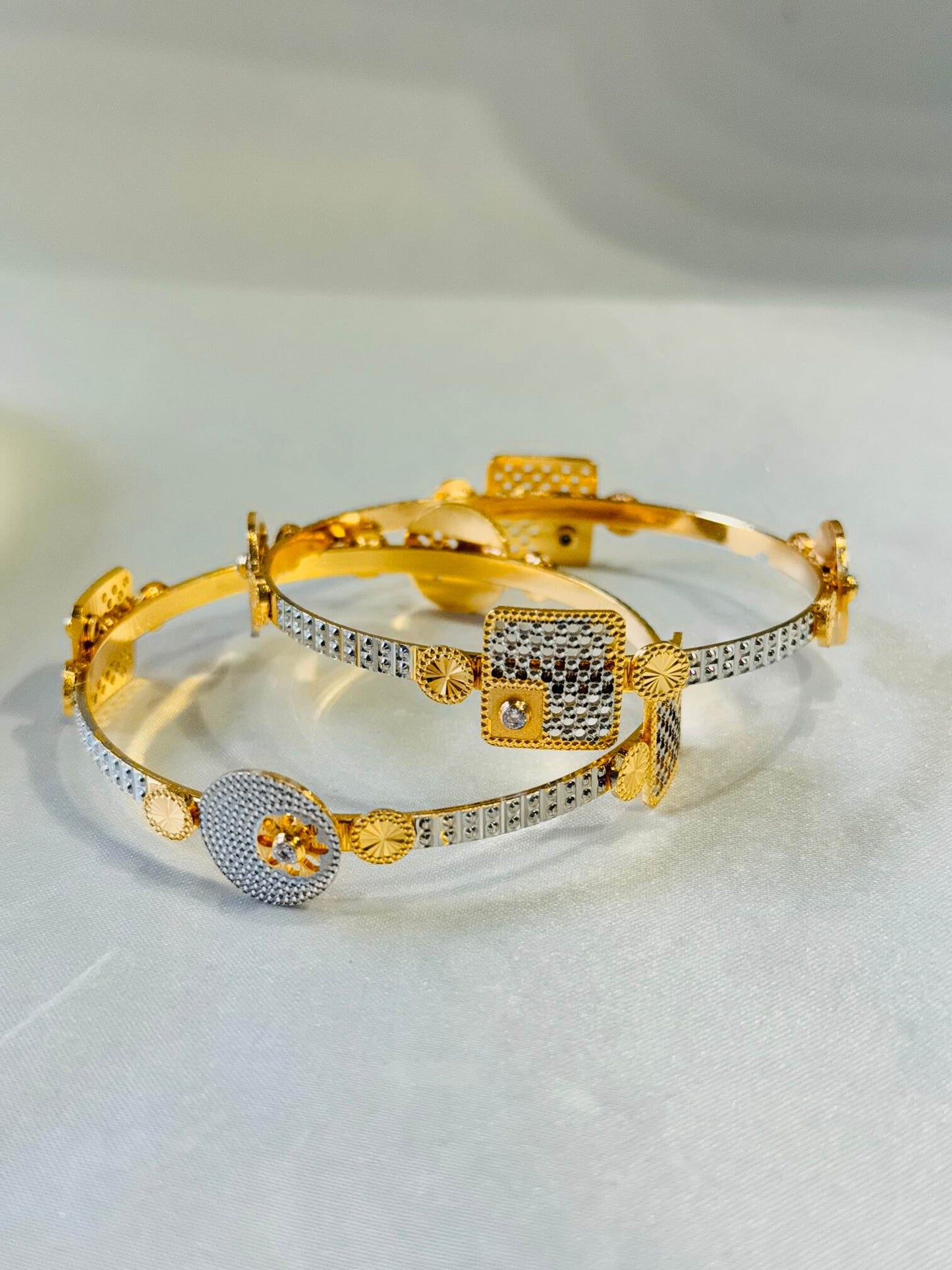 MICRO GOLD PLATED BANGLES