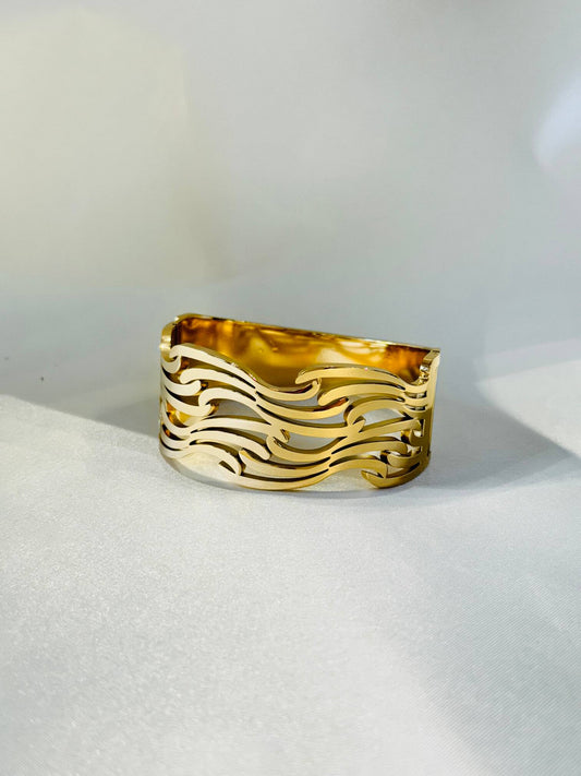 BOLD 18k GOLD PLATED ANTI TARNISH BRACELET