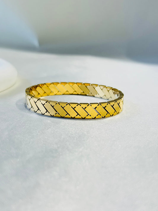 18k GOLD PLATED ANTI TARNISH BRACELET