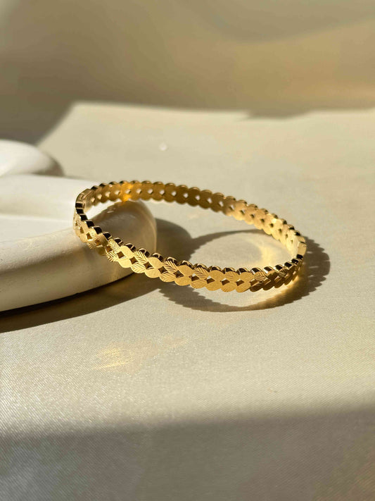 18k GOLD PLATED ANTI TARNISH BRACELET