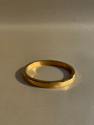 MENS 22K GOLD PLATED ANTI TARNISH KADA - 8 MM