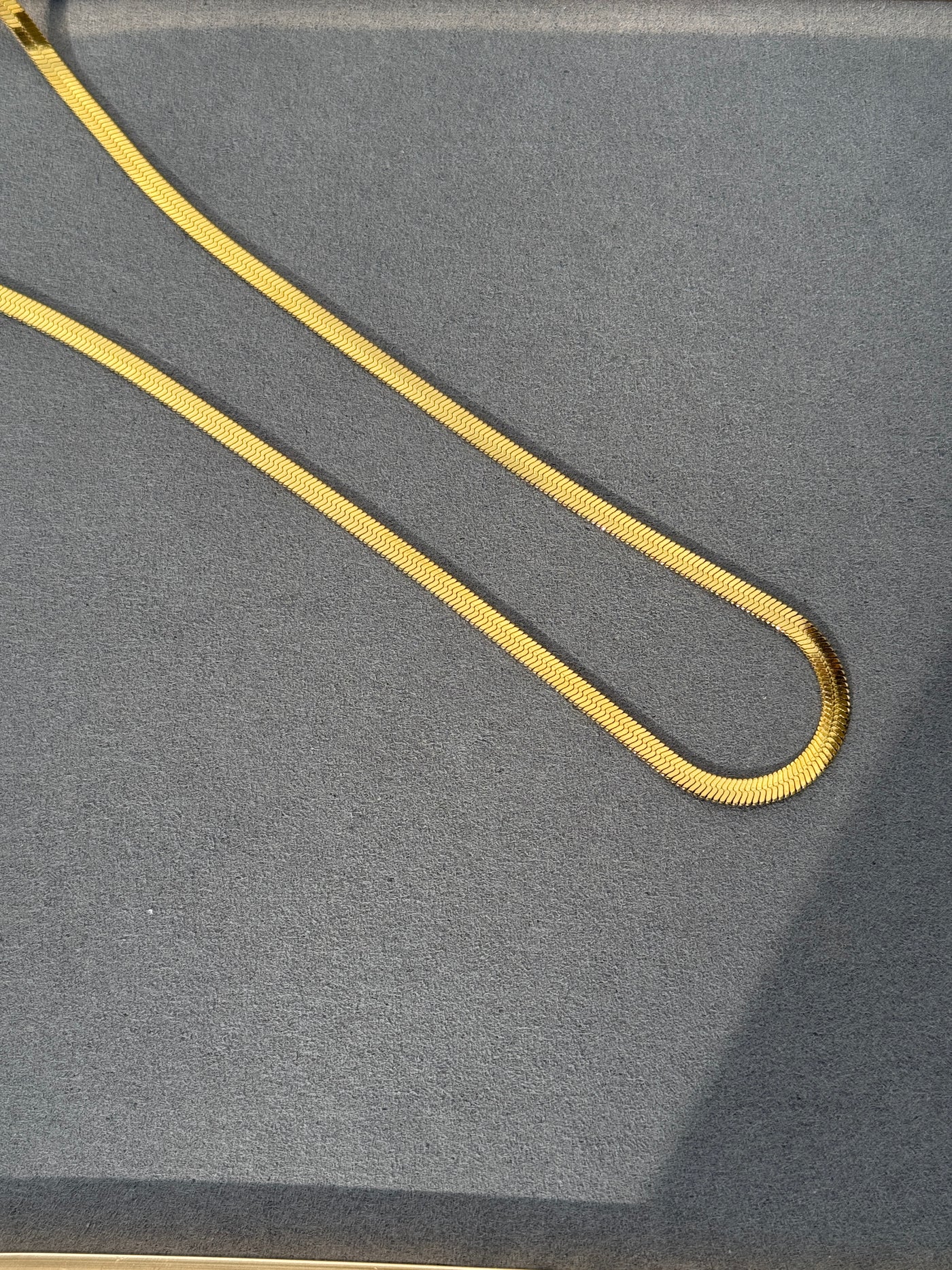 18k GOLD PLATED CHAIN - 24 INCH