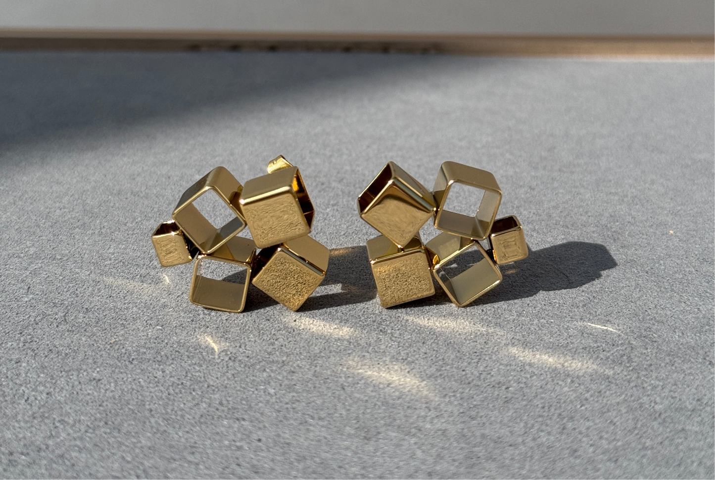 18k GOLD PLATED ANTI TARNISH  EARRINGS