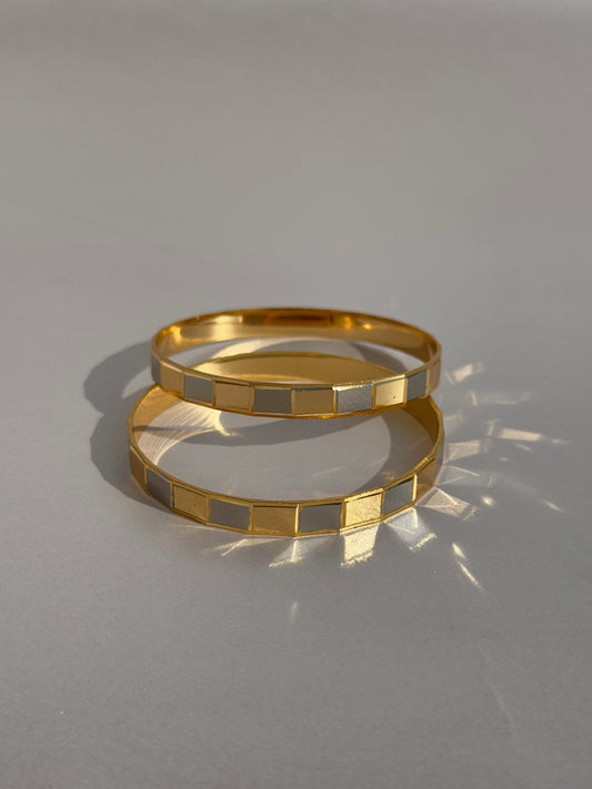 DUAL TONNE MICRO GOLD PLATED ANTIQUE BANGLES