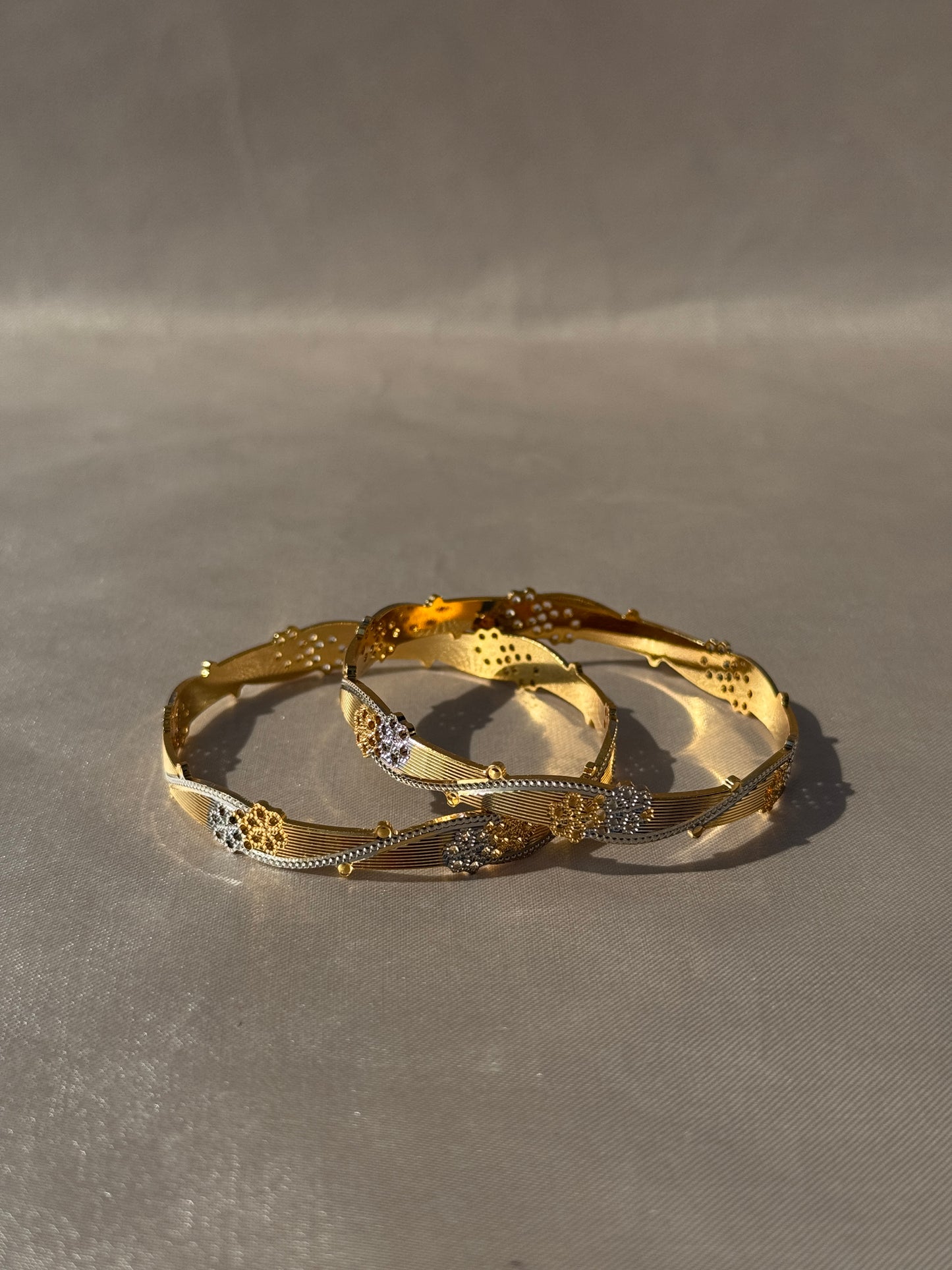 MICRO GOLD PLATED ANTI TARNISH BANGLES