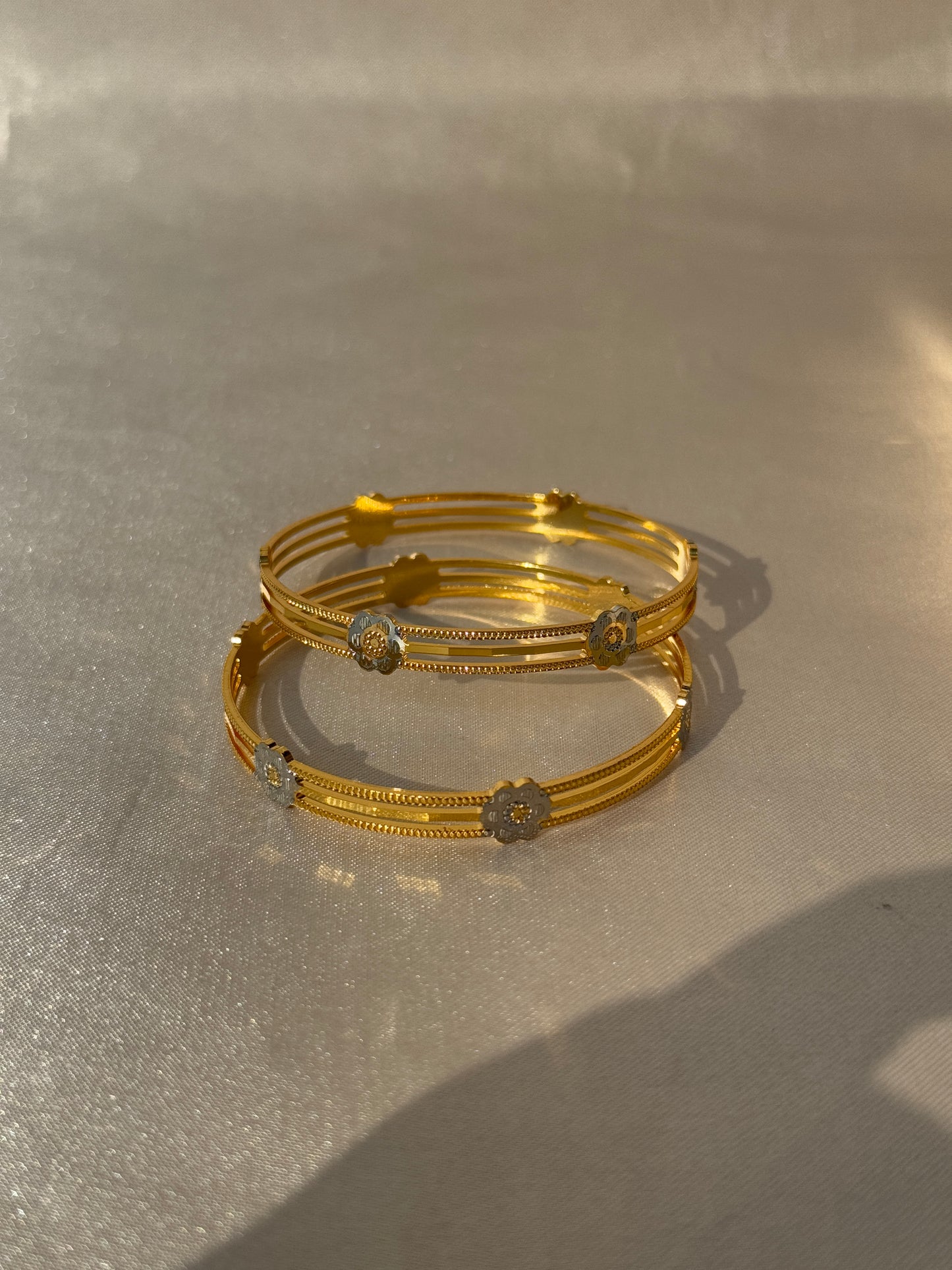 MICRO GOLD PLATED ANTI TARNISH BANGLES