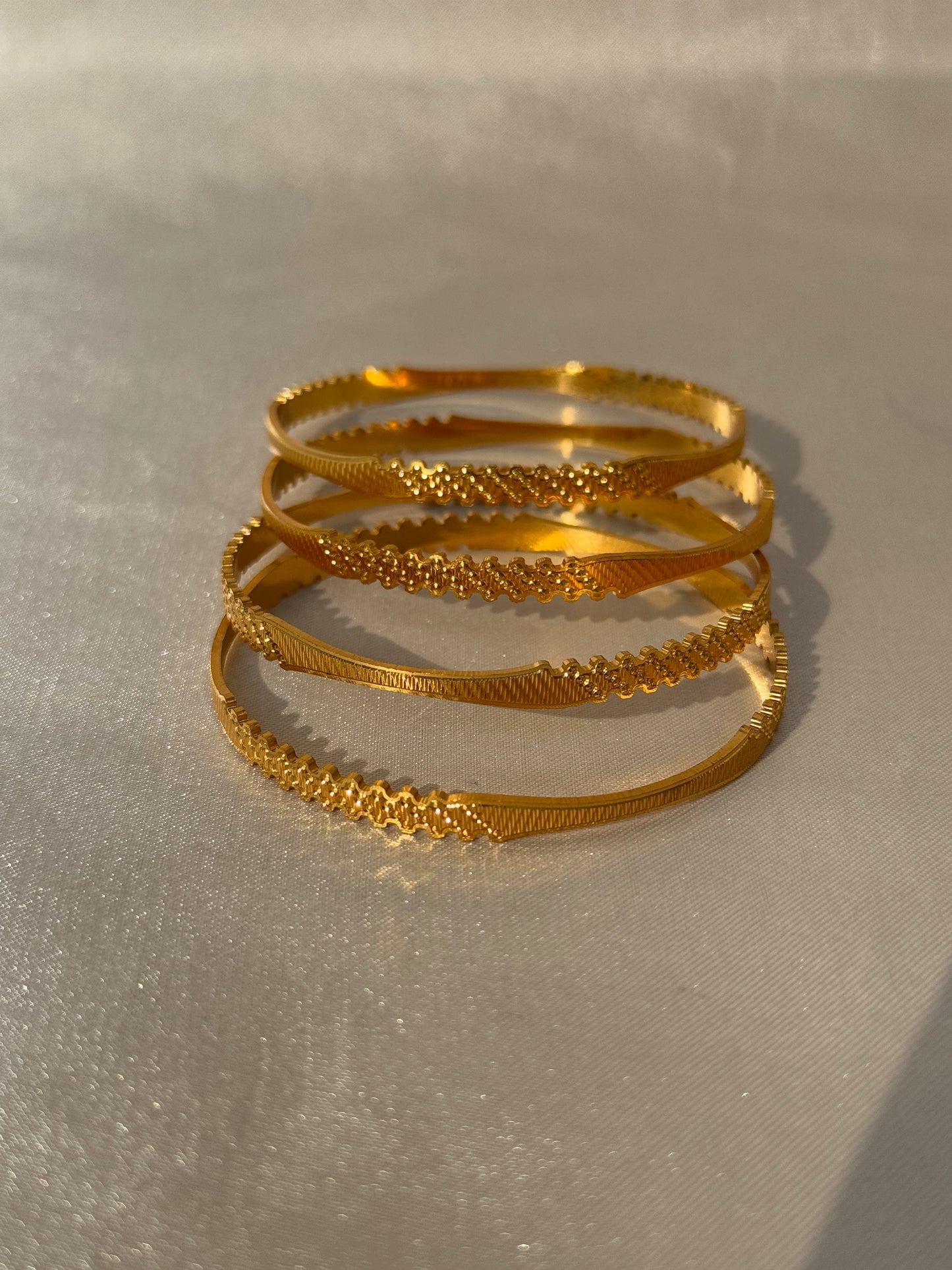 MICRO GOLD PLATED ANTI TARNISH BANGLES