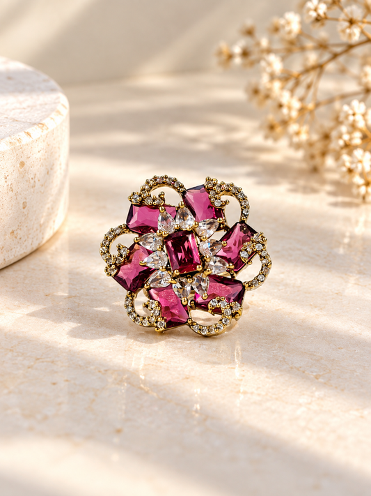 ANTIQUE GOLD PLATED ADJUSTABLE COCKTAIL RING