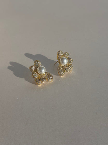 CZ NATURAL PEARLS STUDS