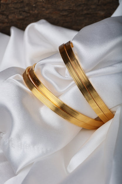 MICRO GOLD PLATED PLAIN BANGLES