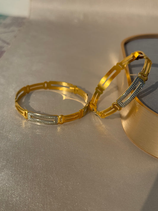 MICRO GOLD PLATED ANTI TARNISH BANGLES