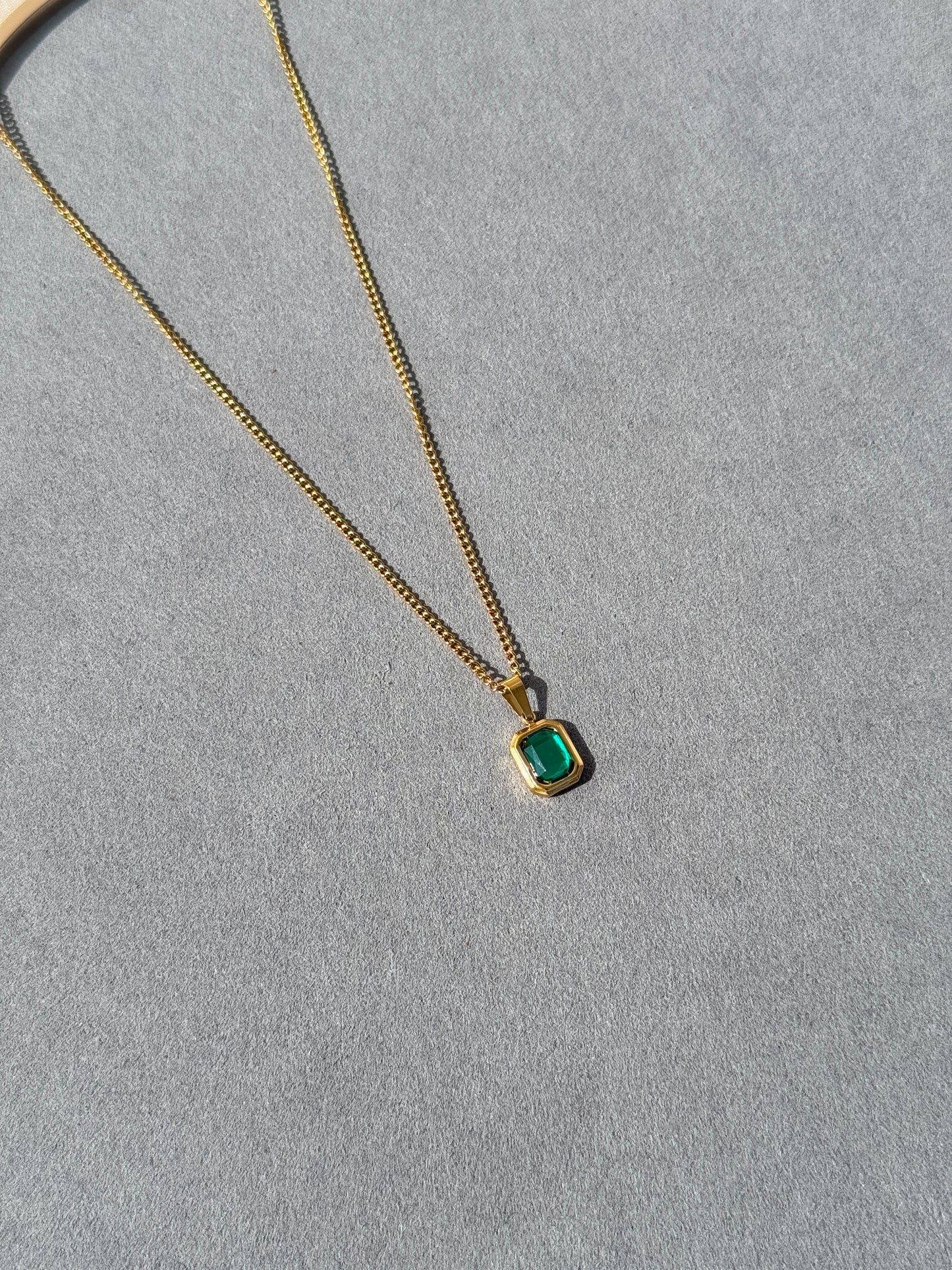 18K ANTI TARNISH GOLD PLATED EMERALD CHAIN