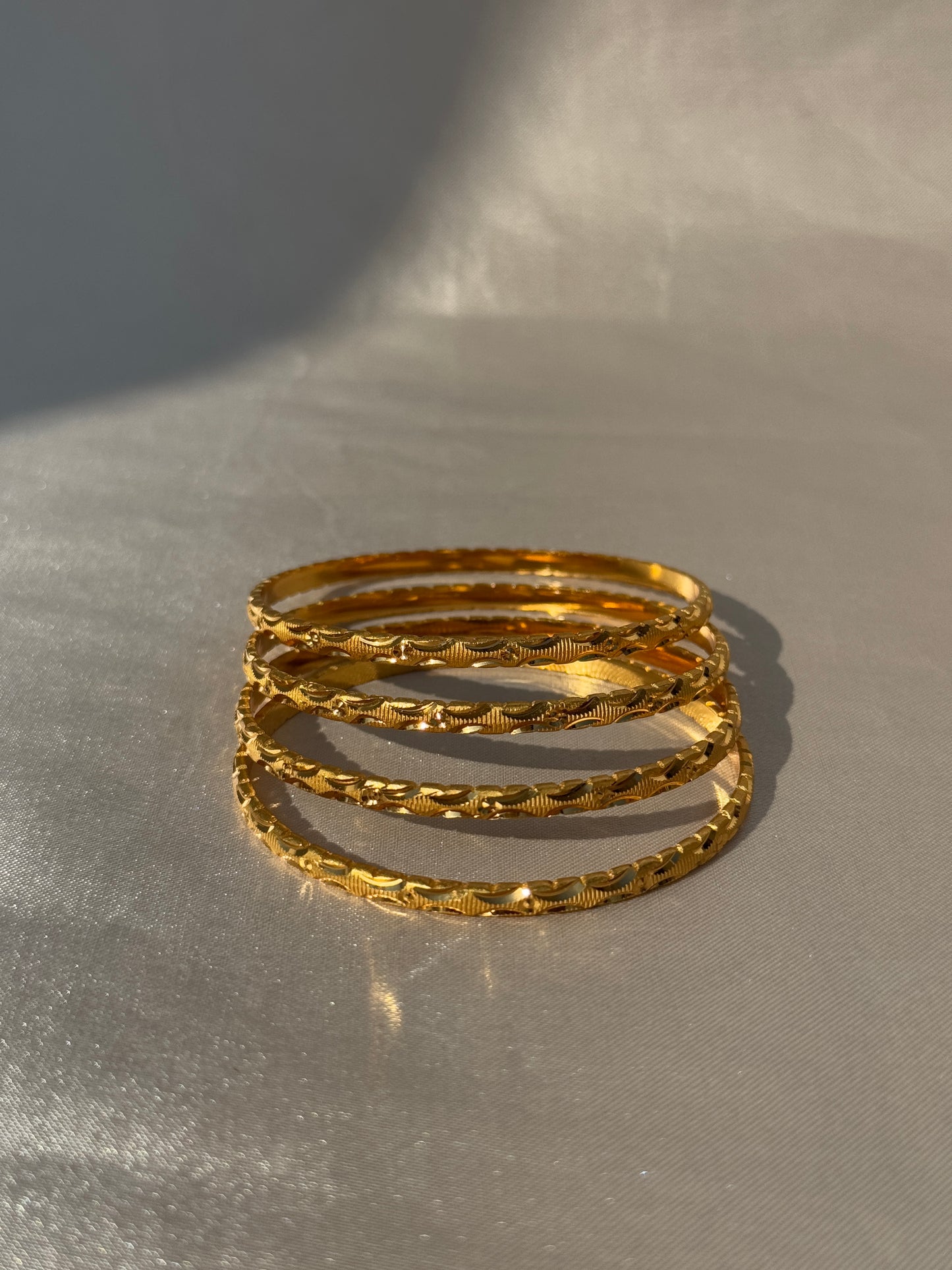 MICRO GOLD PLATED ANTI TARNISH BANGLE