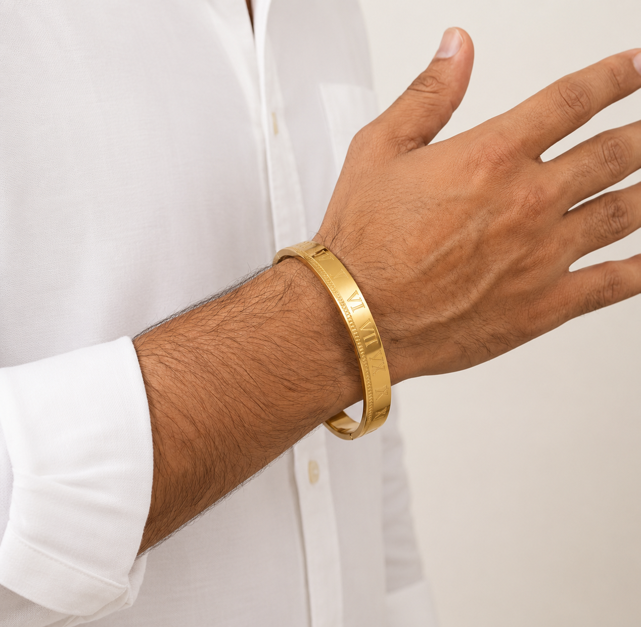 Timeless Roman Numeral 18k Gold Bracelet