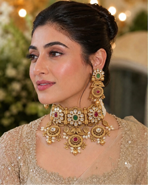 ANTIQUE KUNDAN GOLD PLATED NECKLACE