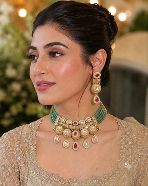 ANTIQUE KUNDAN GOLD PLATED NECKLACE
