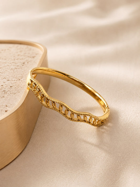 18k GOLD PLATED ANTI TARNISH BRACELET