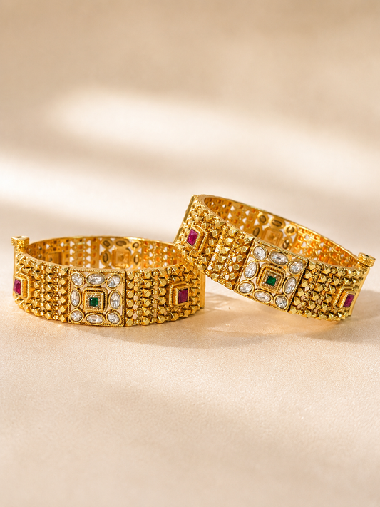 ANTIQUE KUNDAN KADAS