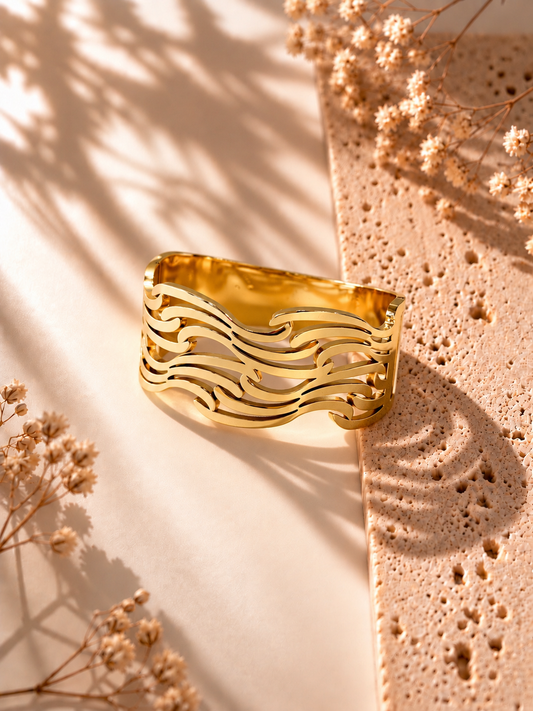 BOLD 18k GOLD PLATED ANTI TARNISH BRACELET