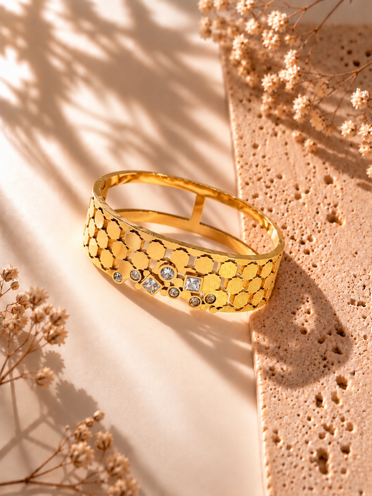 BOLD 18k GOLD PLATED ANTI TARNISH BRACELET