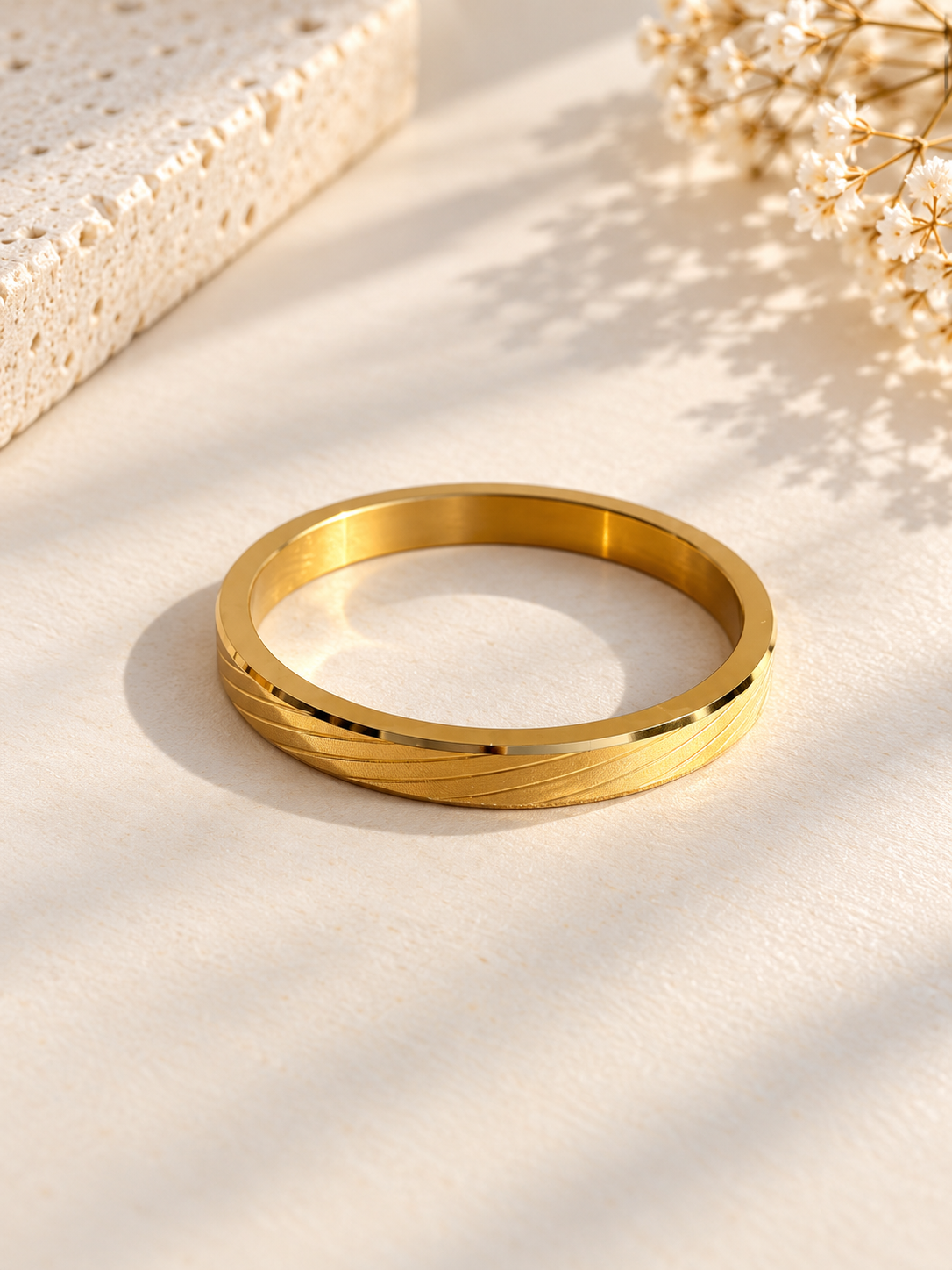 MENS 22K GOLD PLATED ANTI TARNISH KADA - 8 MM