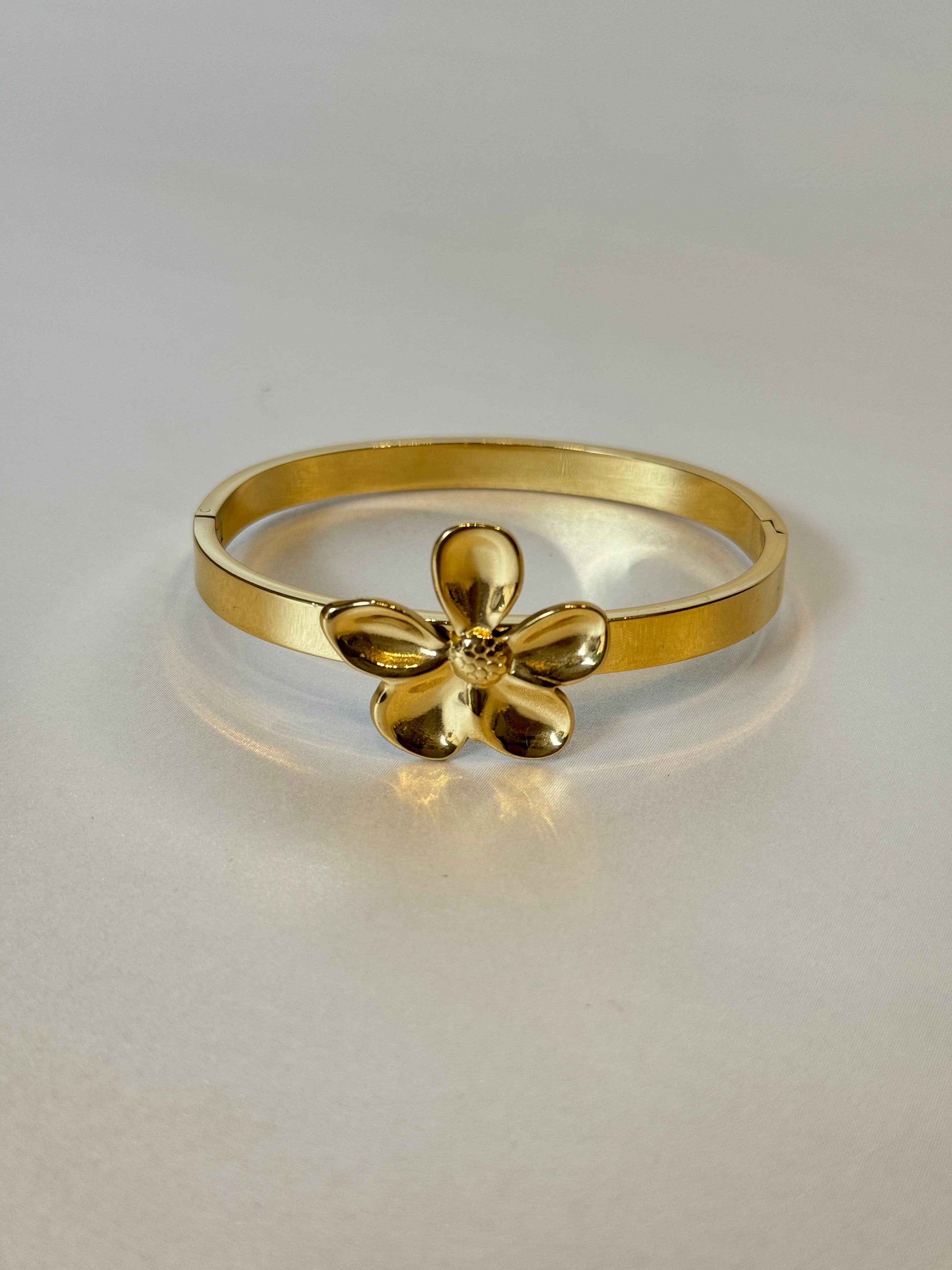 18k GOLD PLATED ANTI TARNISH BRACELET