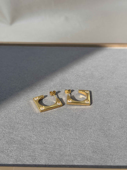 18K GOLD PLATED ANTI TARNISH EARRINGS