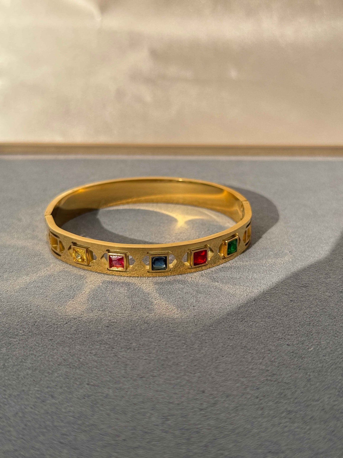 18K GOLD PLATED ANTI TARNISH BRACELET