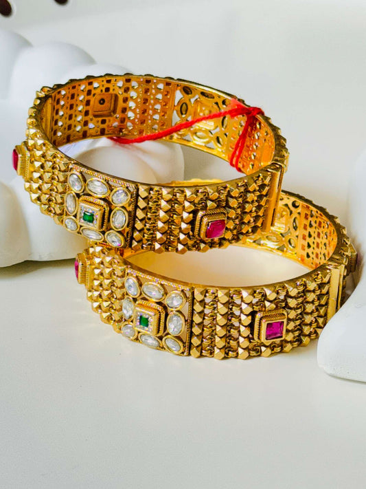 ANTIQUE KUNDAN KADAS