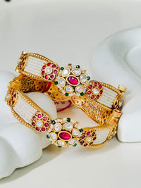 ANTIQUE KUNDAN KADAS
