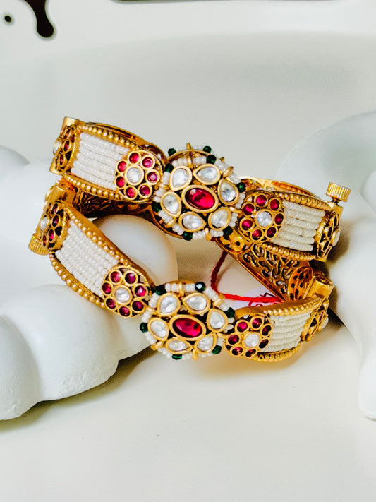 ANTIQUE KUNDAN KADAS