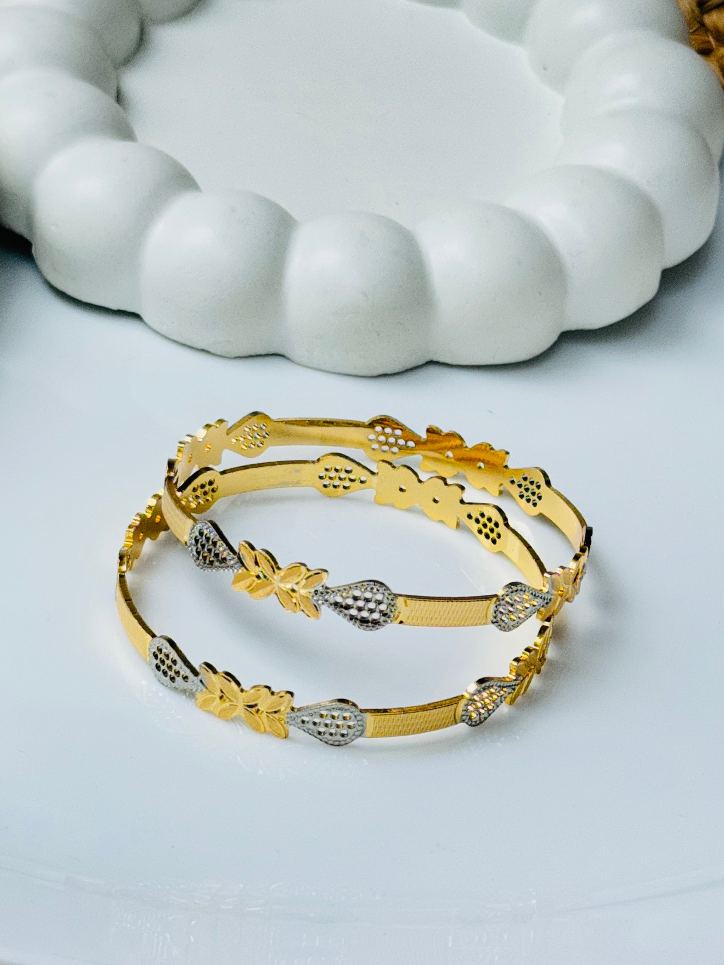 MICRO GOLD PLATED ANTI TARNISH BANGLES