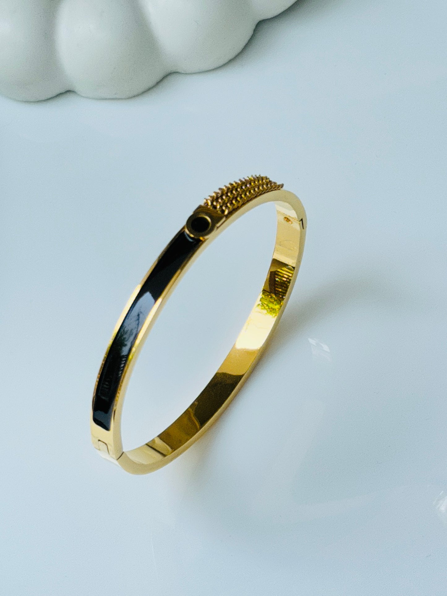 18K GOLD PLATED ANTI TARNISH BRACELET