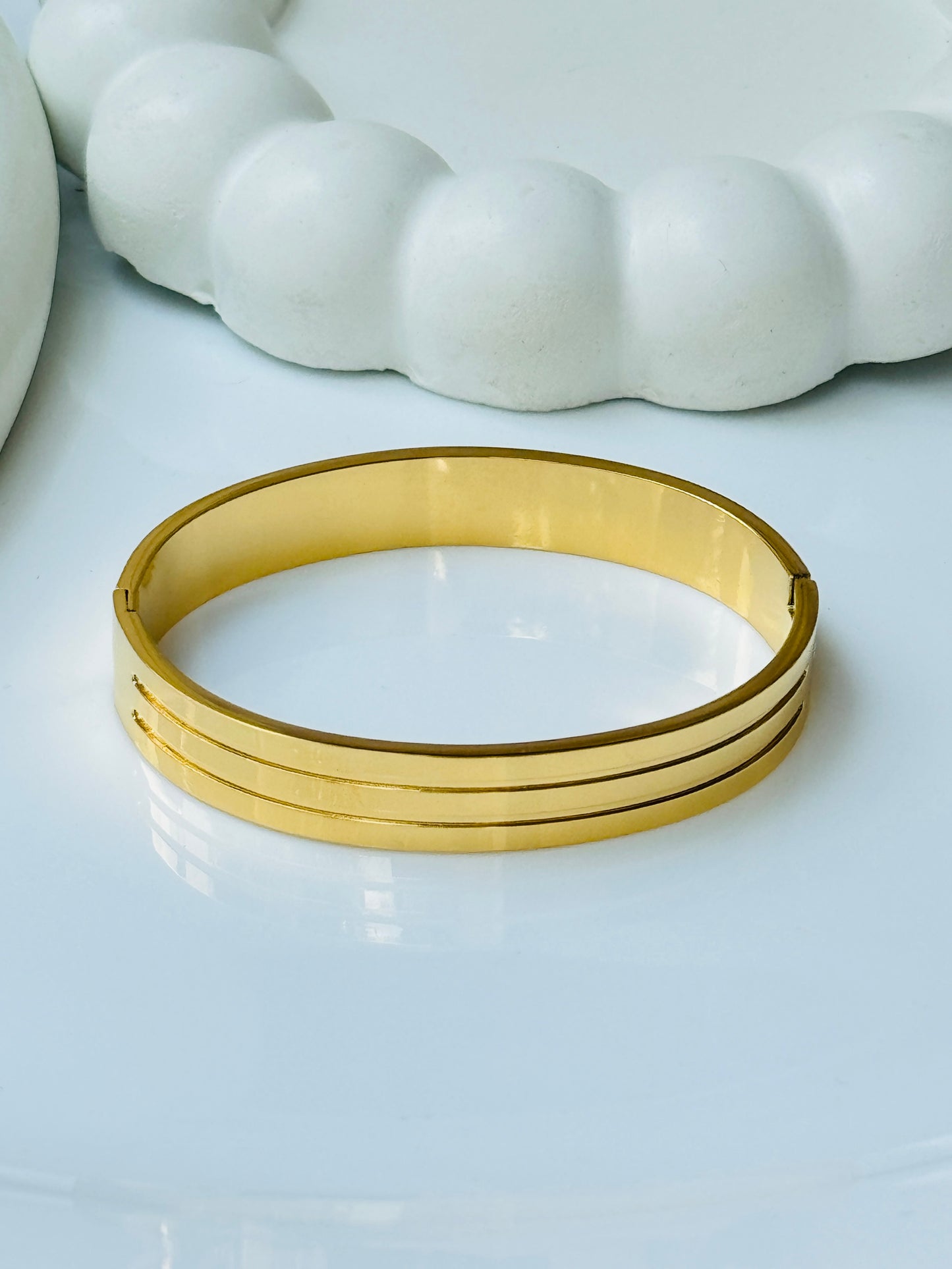 18K GOLD PLATED ANTI TARNISH BRACELET
