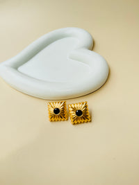 18K GOLD PLATED EARRINGS