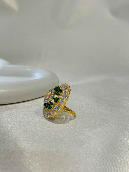 EMERALD ANTIQUE ADJUSTABLE GOLD PLATED RING