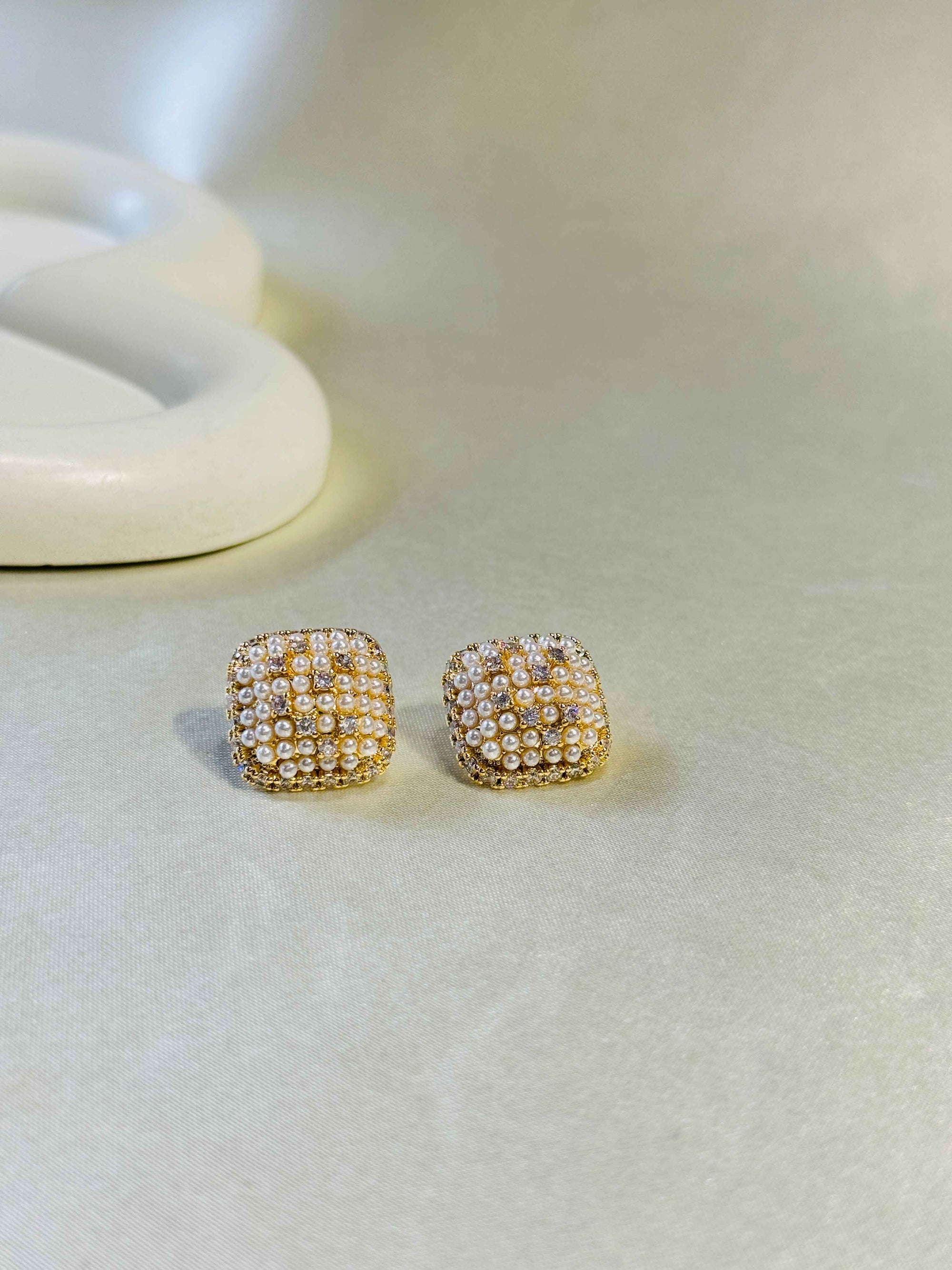 18k GOLD PLATED CZ DIAMOND EARRINGS