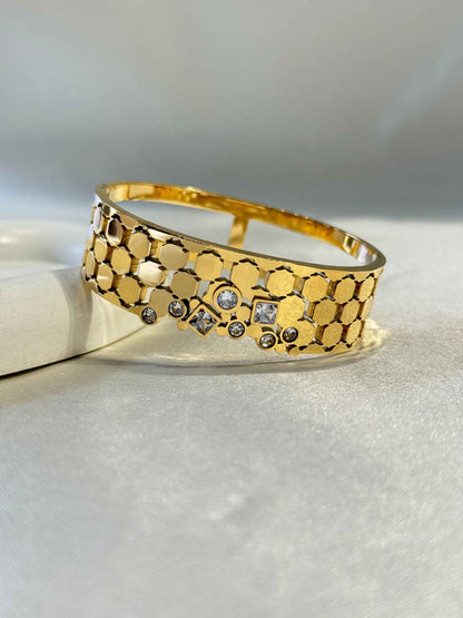 BOLD 18k GOLD PLATED ANTI TARNISH BRACELET