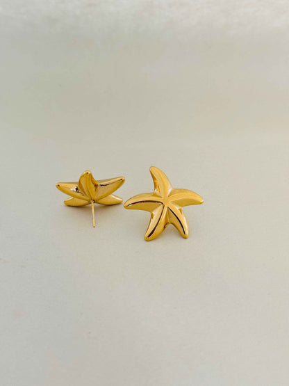 18k ANTI TARNISH GOLD PLATED STAR EARRINGS